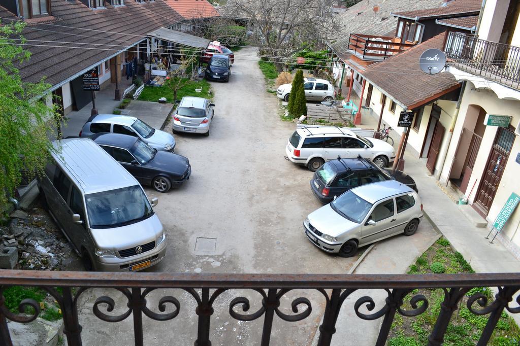 Apartment Kiki Novi Sad Exterior photo